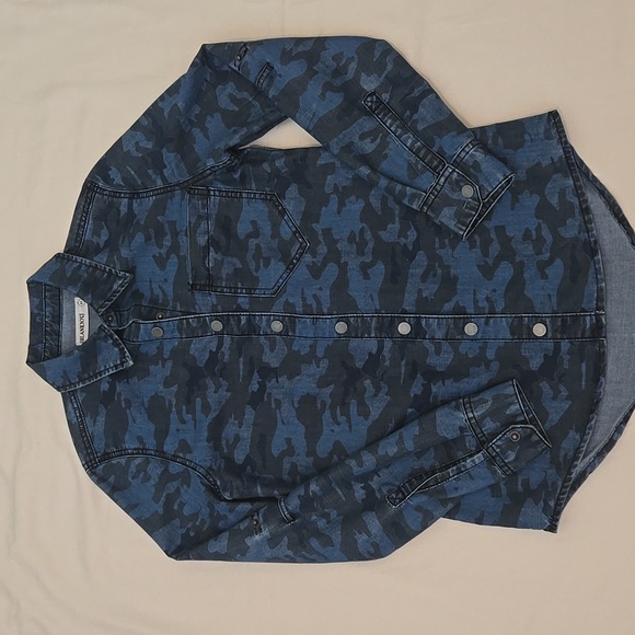 BlankNYC Blue Camouflage Denim Button Up Shirt Size XS - Picture 3 of 6